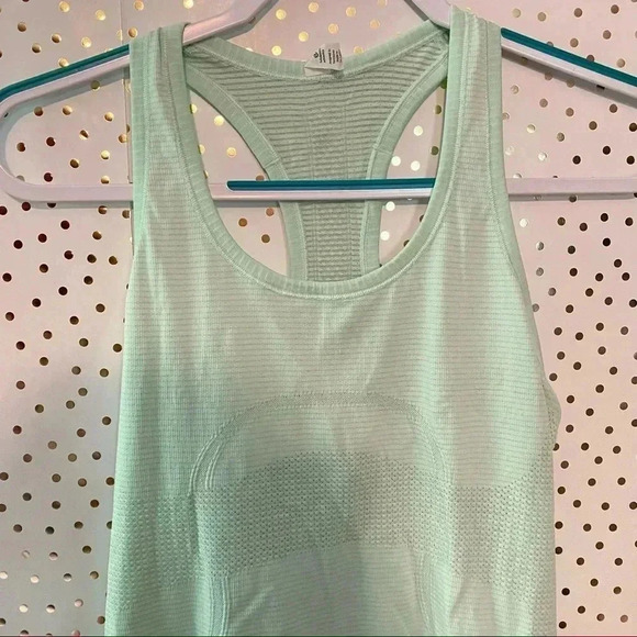 Lululemon Swiftly Mint Top - Picture 3 of 8